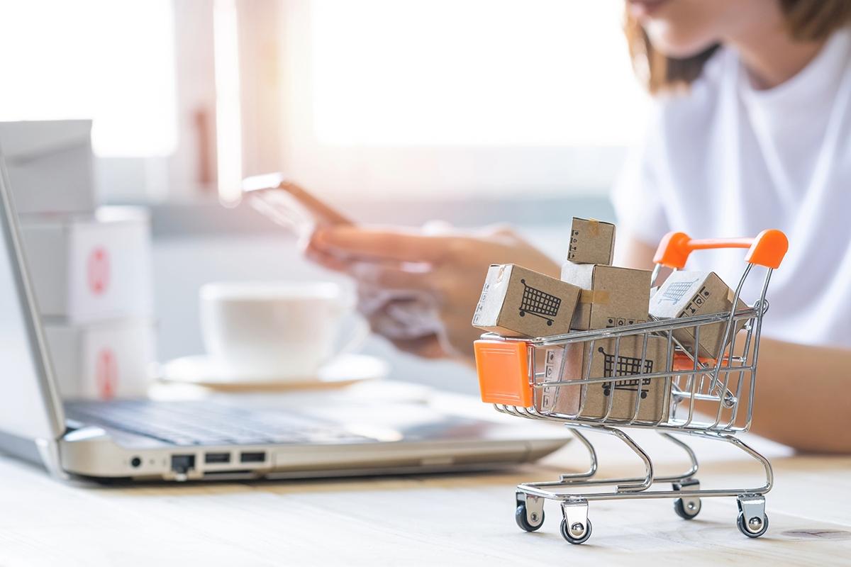 Online Product Business Spend on Marketing